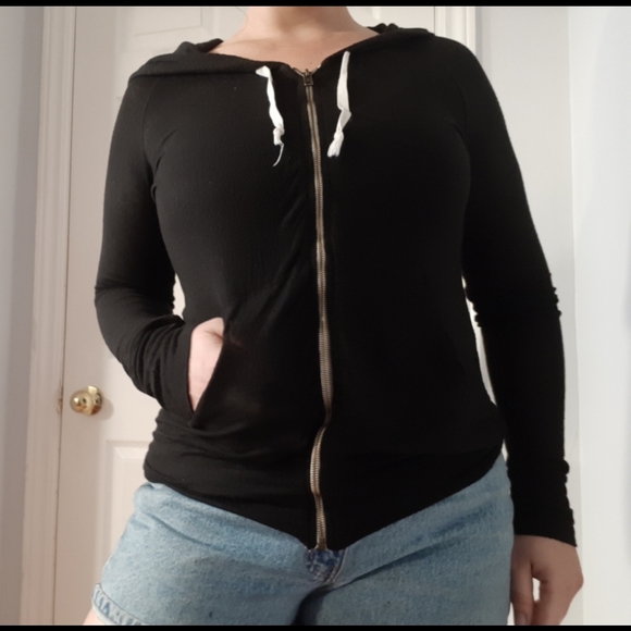 Brandy Melville Zip Up Hoodie - Picture 3 of 5